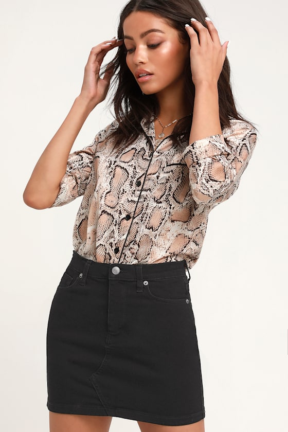 Teagan Black Denim Mini Skirt 3