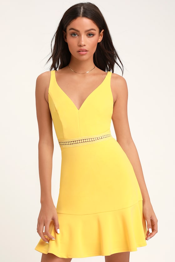 Lover Of Mine Pale Yellow Crochet Lace Trumpet Dress 4