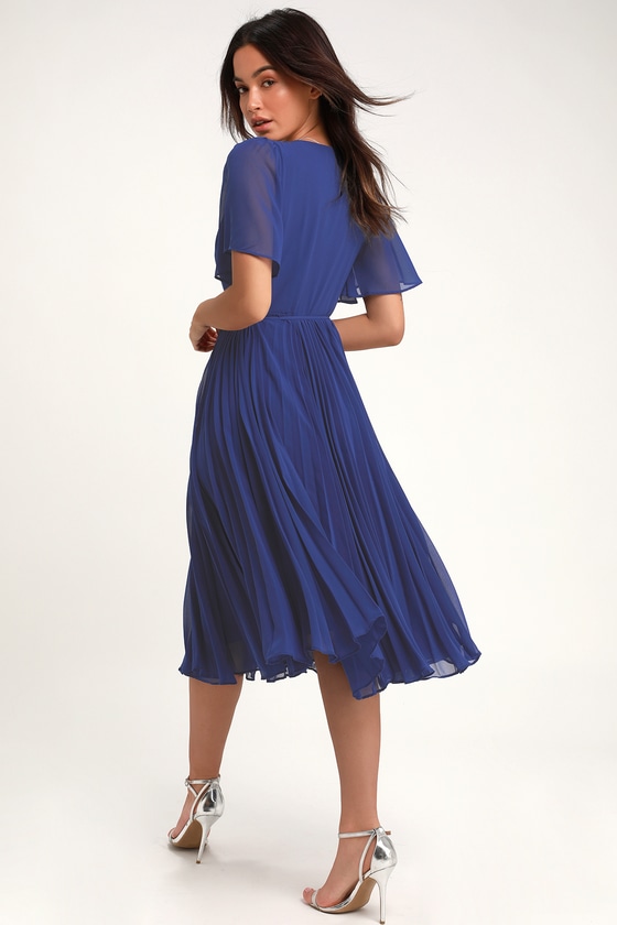 pleats to meet you maxi dress