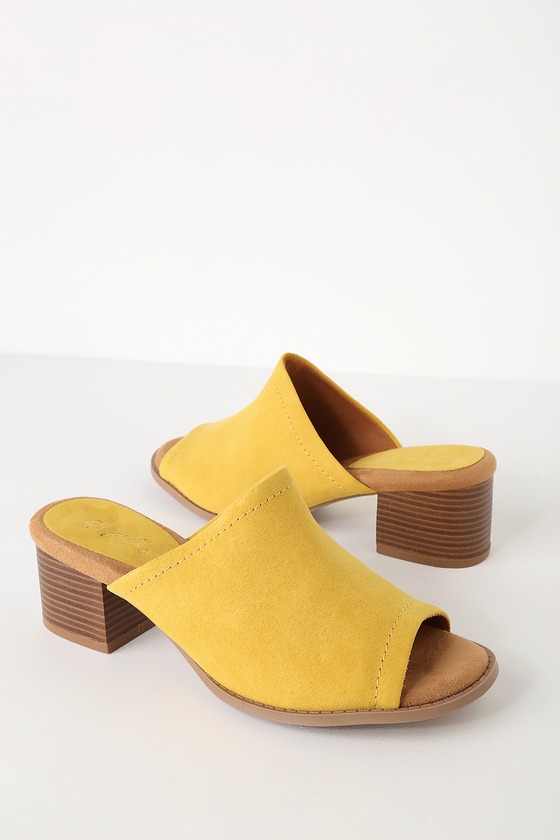 Cute Yellow Mules - Peep-Toe Mules - Vegan Suede Mules - Lulus