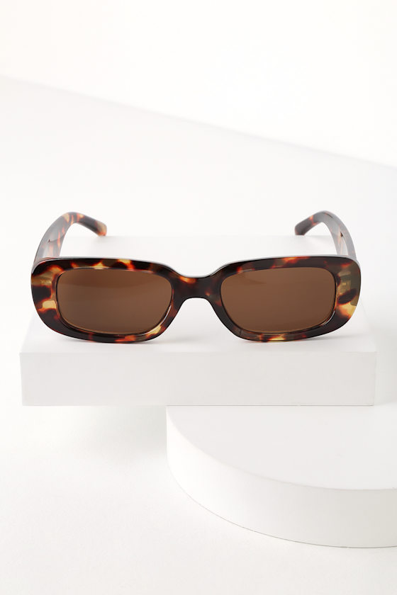 Wahtusi Tortoise Small Sunglasses 1