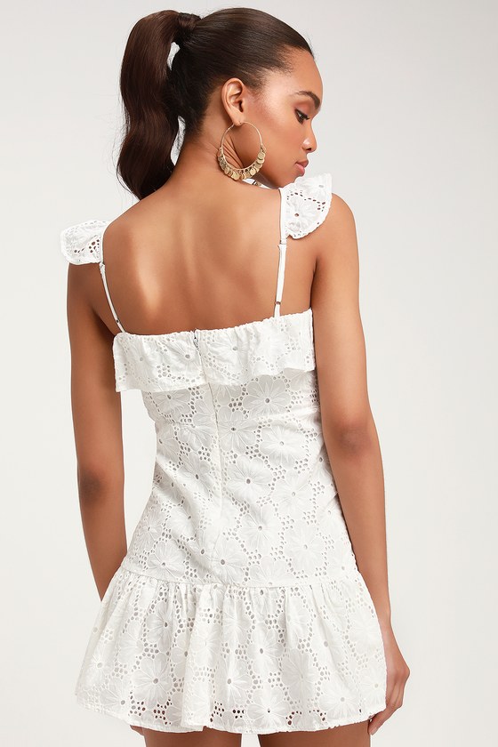 white eyelet sleeveless dress