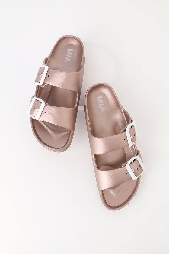 mia buckle sandals