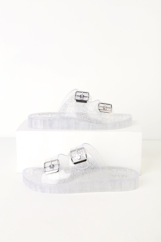 mia jelly sandals