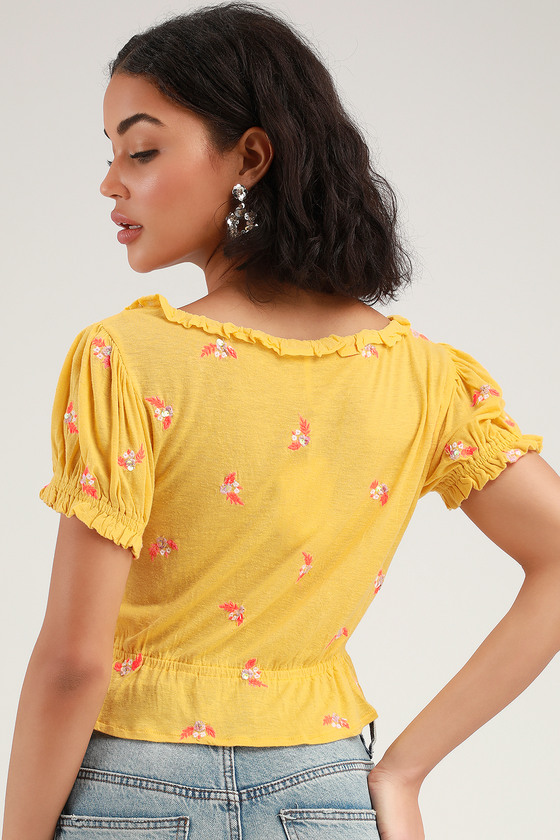 mustard yellow crop