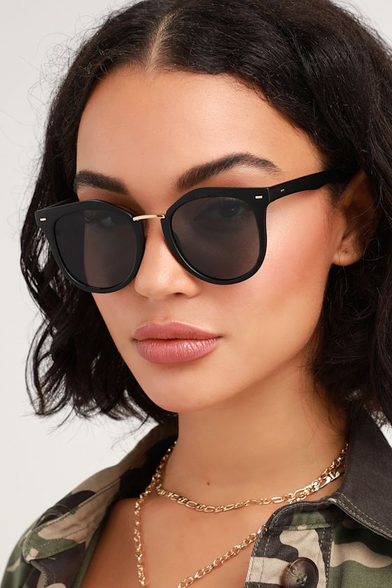 Cruising Matte Black Sunglasses 3