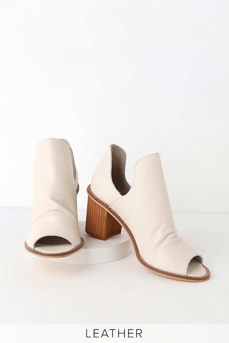 carlita peep toe bootie