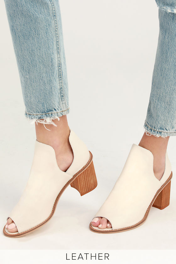 carlita peep toe bootie