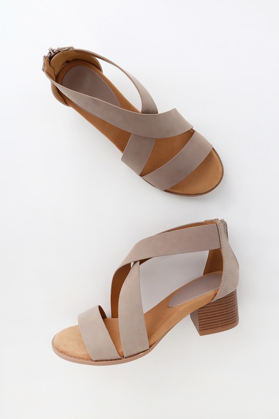 little heel sandals