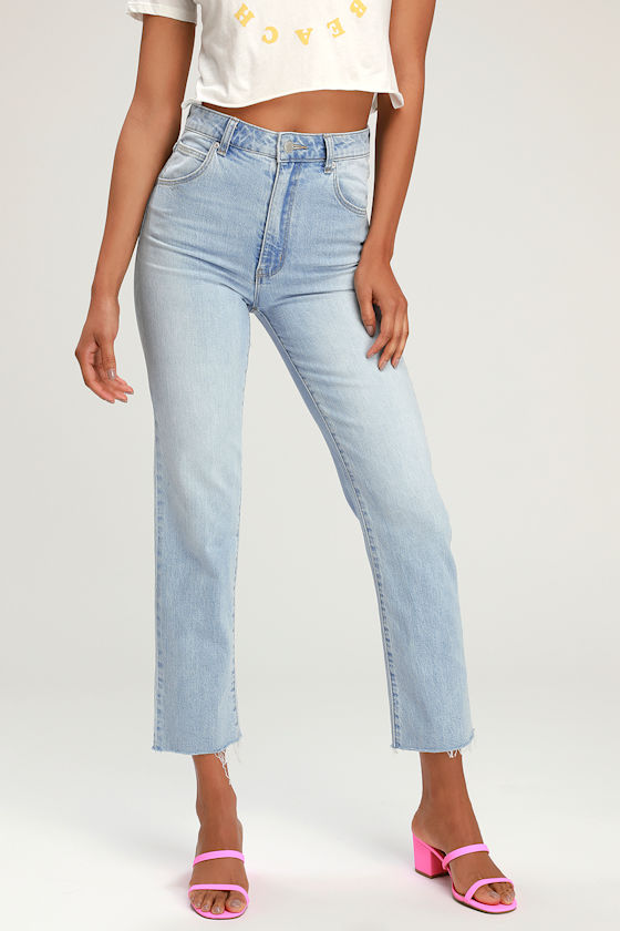 Original Straight Light Wash High-Rise Cropped Jeans 2