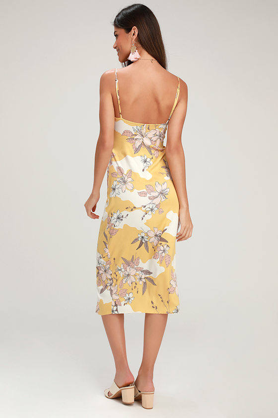 Papaya Pale Yellow Floral Print Sleeveless Midi Dress 4