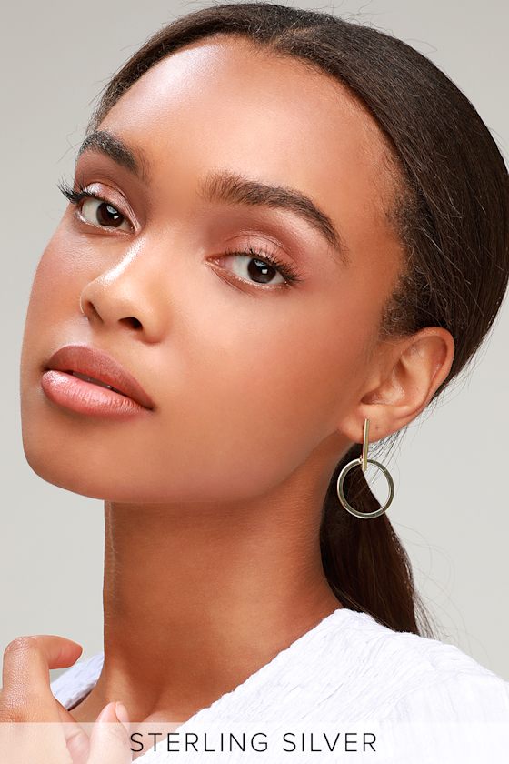 Sensational Style Gold Earrings 1