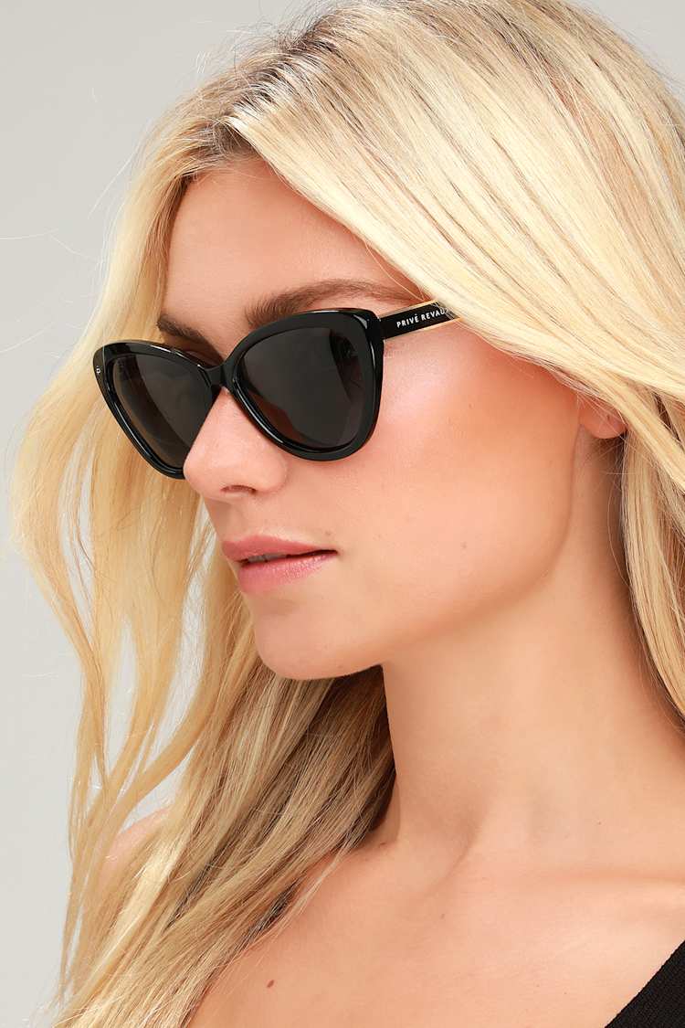 Prive Revaux The Hepburn - Black Sunnies - Black Sunglasses  display picture 3