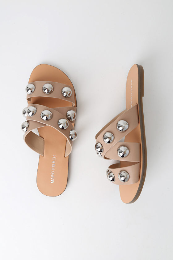 MARC FISHER Womens Beige Padded Heal Studded Strappy Bryte Round Toe Slip On Slide Sandals Shoes M