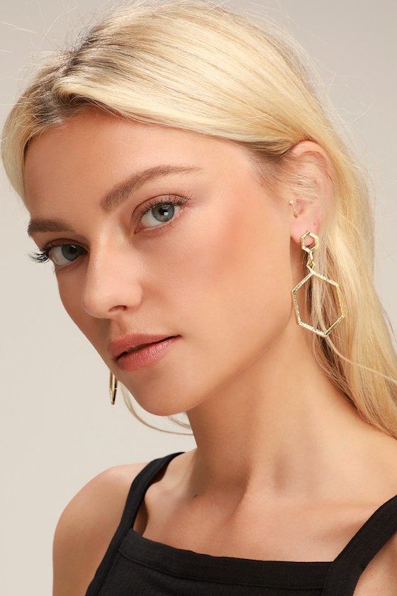 The Hammered Hex Gold Statement Earrings 1