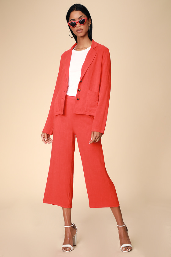 white top and red pants