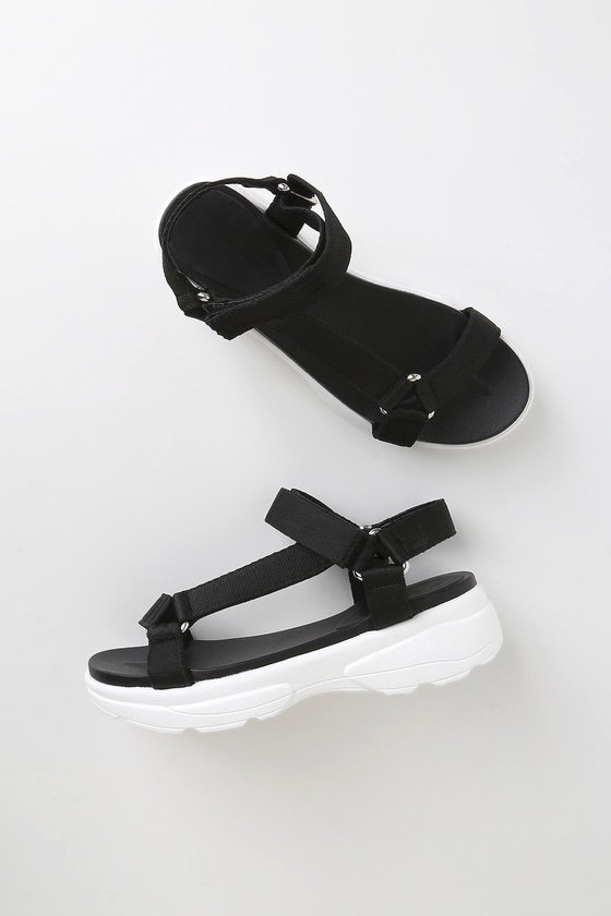 sport platform sandal