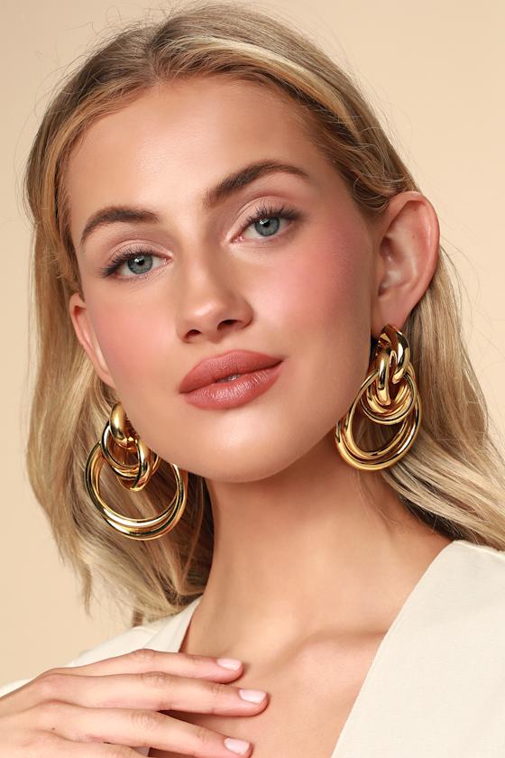 Judith Gold Oversized Knot Earrings 4