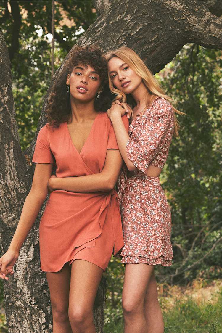 wrap skirts and dresses Petal Wrap Skirt (Rose)  B.ENCORE Official Website