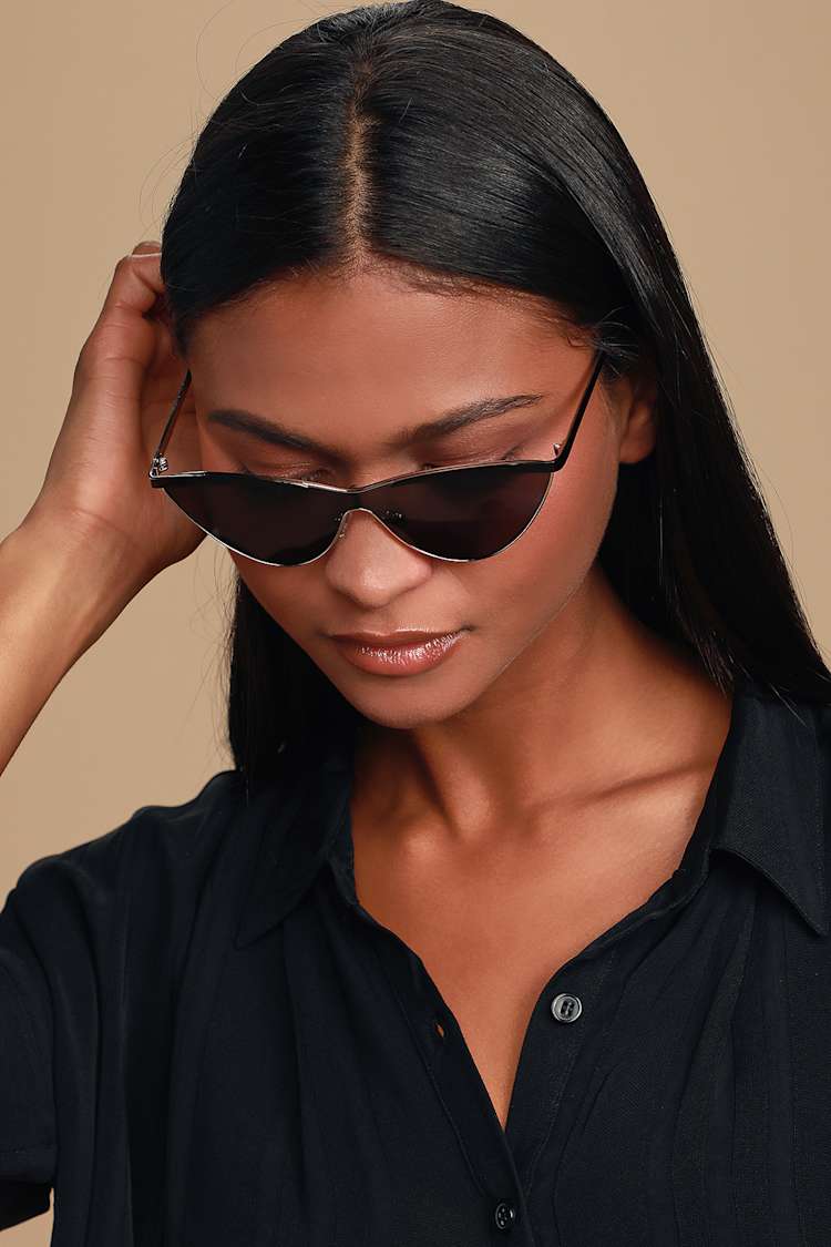 Cute Black Sunglasses - Small Sunglasses - Cat-Eyes Sunnies  display picture 2