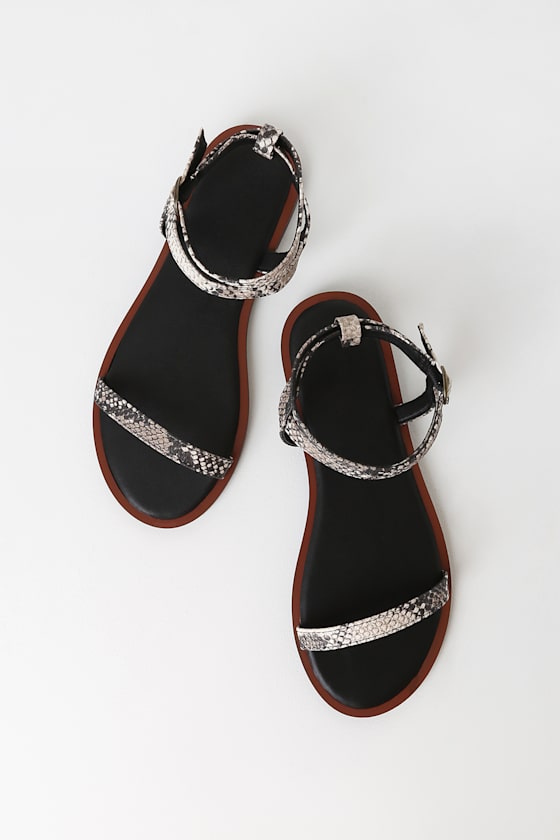 sandals beige lambskin