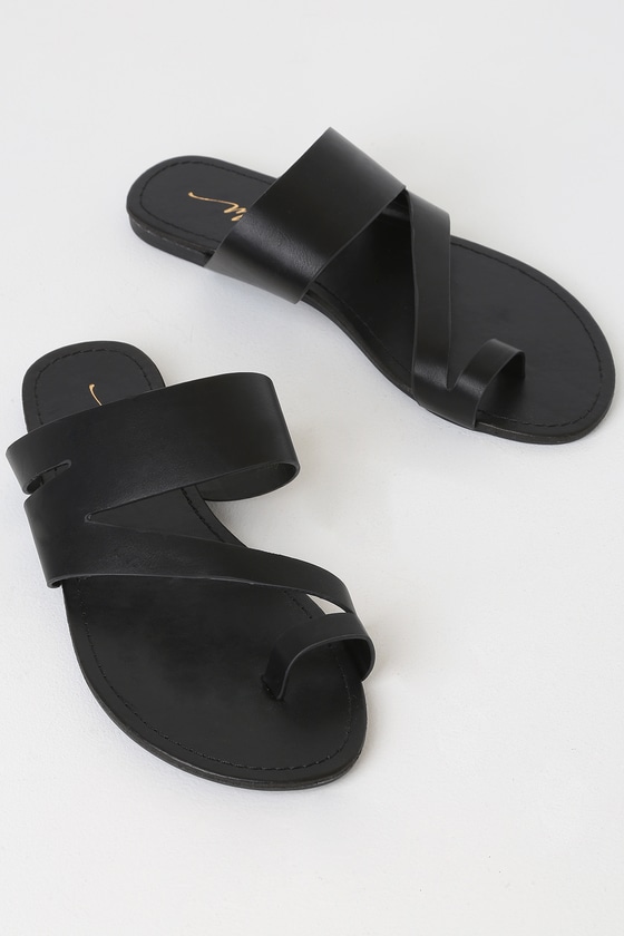 black toe loop sandals