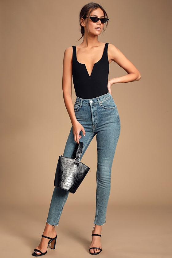 Nico High Rise Medium Wash Cropped Jeans 1