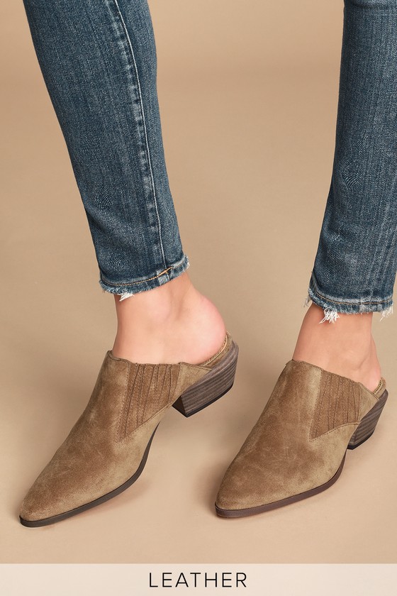 leather brown mules