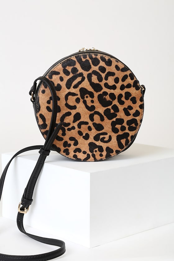 Bettona Black and Leopard Print Circle Purse 1
