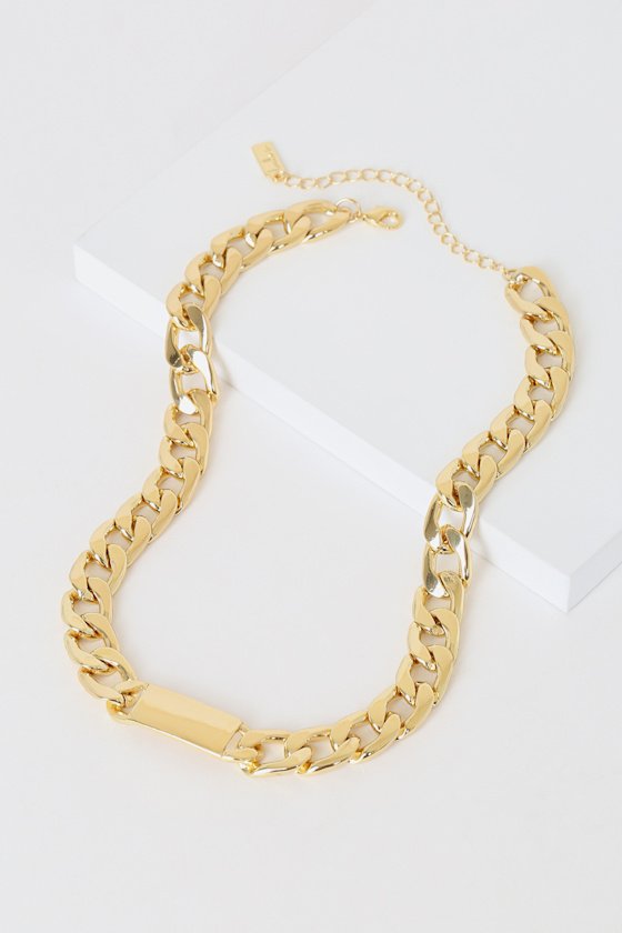 Dianza Oversized Gold Chain Choker Necklace 1