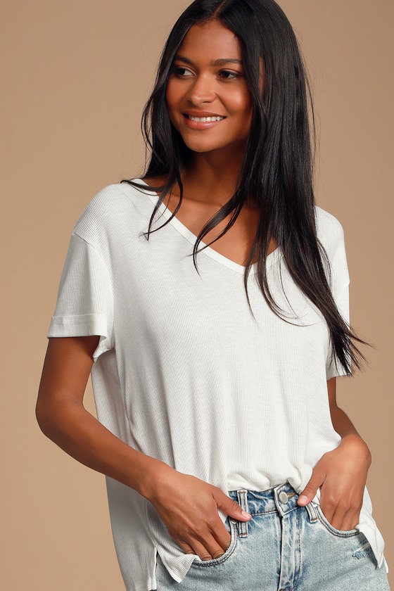 white tee pack