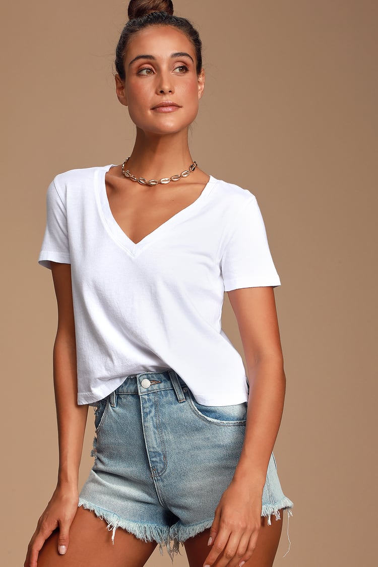 cropped v neck t shirt