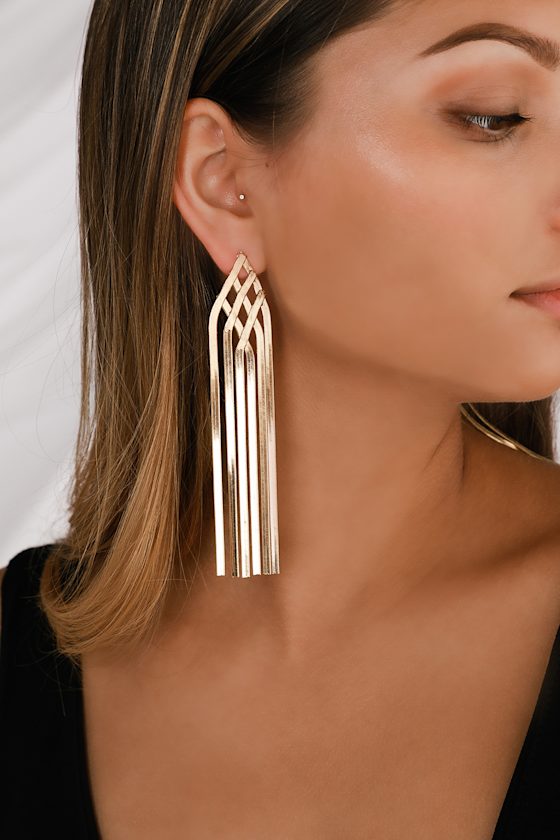 Gilded Age Gold Woven Drop Earrings 4