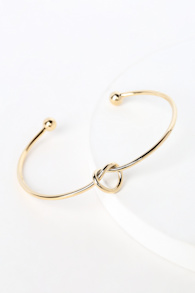 Let's Tie the Knot Gold Bracelet 4
