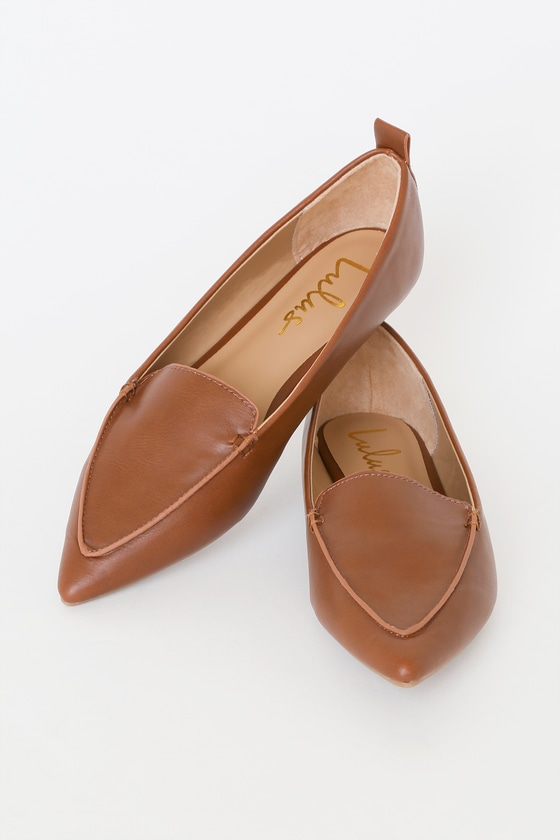 tan pointed loafers