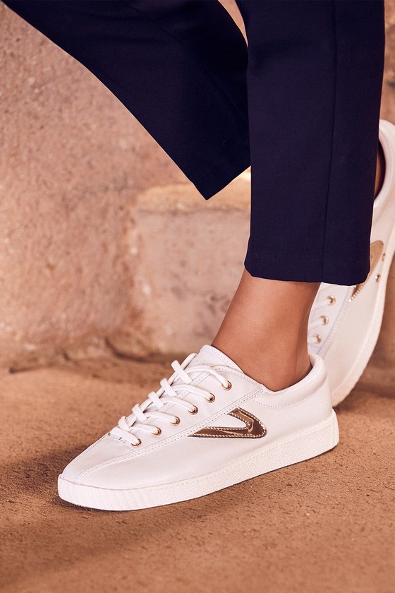 tretorn white leather sneakers