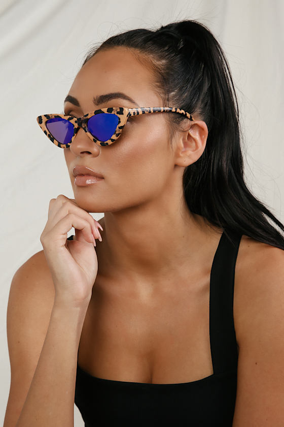 Hit Me Up Leopard Print Mirrored Cat-Eye Sunglasses 5