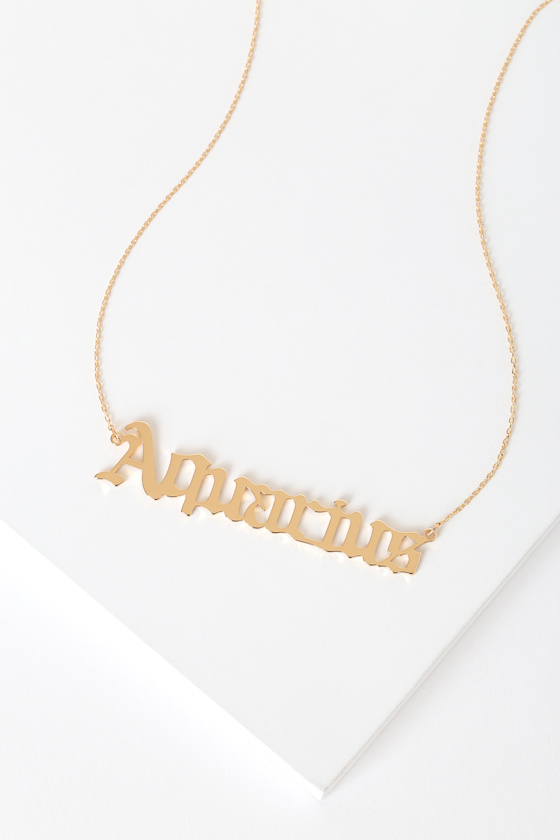 Aquarius Necklace - Gold Zodiac 