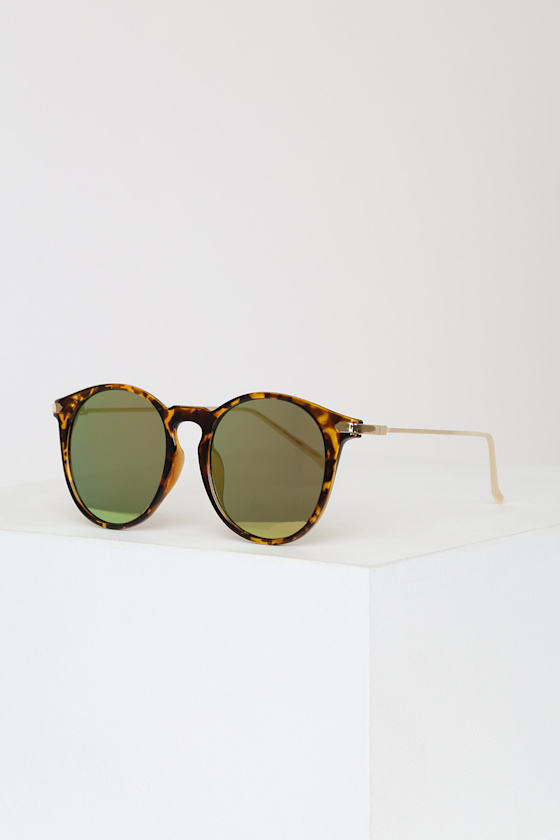 Light it Up Tortoise and Pink Mirrored Sunglasses 5