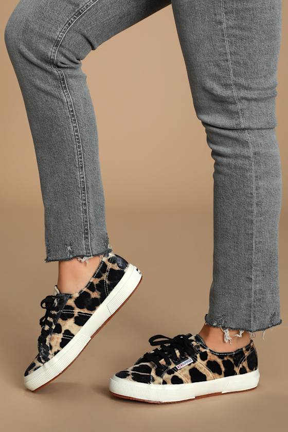 2750 FANVELW Leopard Velvet Sneakers 5