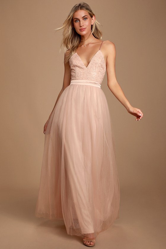 lace tulle maxi dress