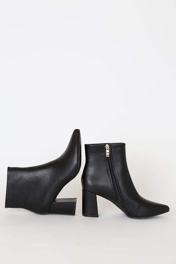 靴 Archive pointed toe heel boots black Chic Black Boots - Pointed-Toe Boots - Vegan Leather Ankle Boots