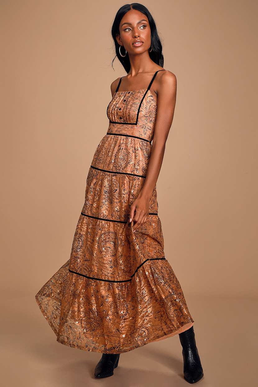 Honey Punch Prairie Dreams - Floral Lace Maxi Dress - Tiered Maxi - Lulus Honey Punch Prairie Dreams - Floral Lace Maxi Dress - Tiered Maxi - Lulus