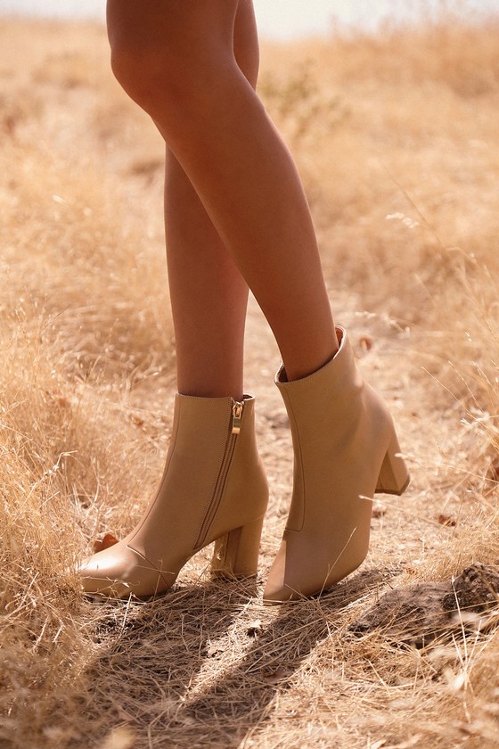 Chic Nude Boots - Pointed-Toe Boots 