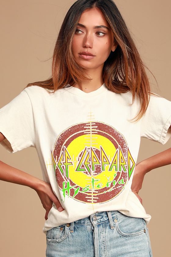 Def Leppard Hysteria Beige Graphic Tee 5