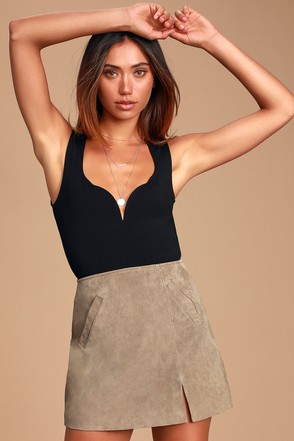 Bronze mini skirts size 31 Blank Nyc Venice Beach Taupe Suede Leather Skirt Mini Skirt Lulus