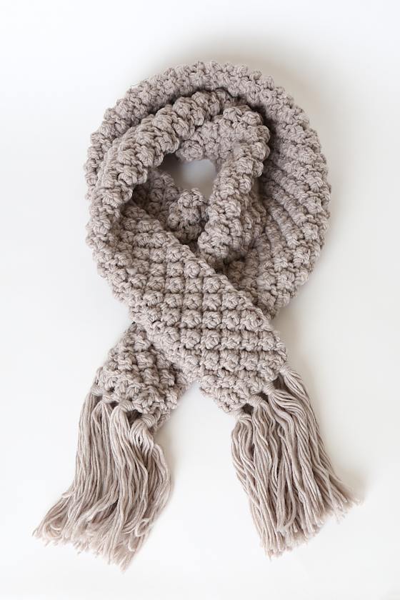 Graham Light Grey Popcorn Knit Scarf 2