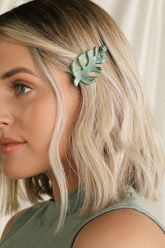 Claretta Green Leaf Hair Clip Set 1