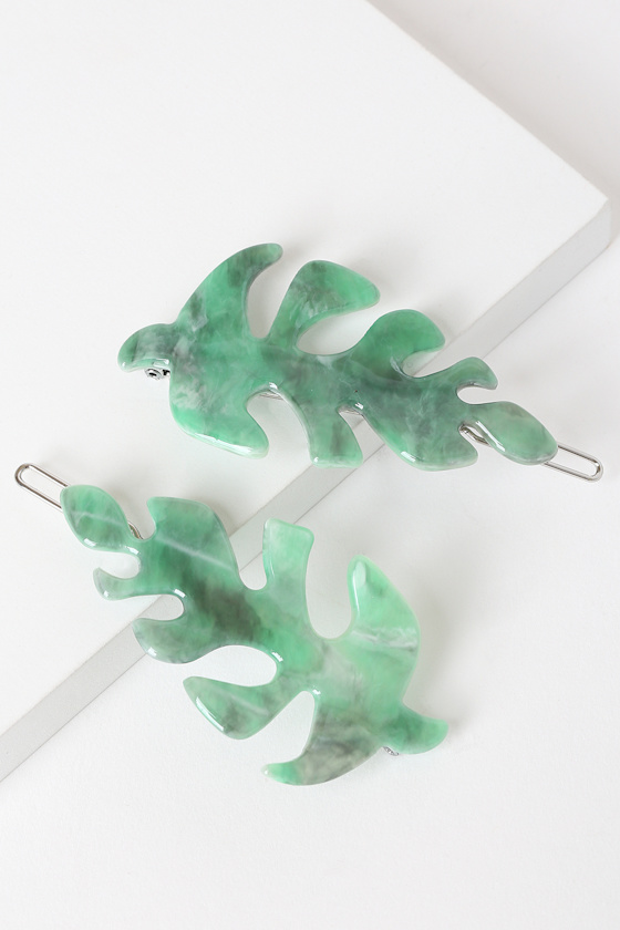 Claretta Green Leaf Hair Clip Set 2