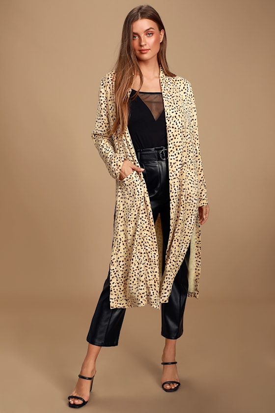 Cupcakes and Cashmere Arianne Duster- Cheetah Print Kimono Top - Lulus